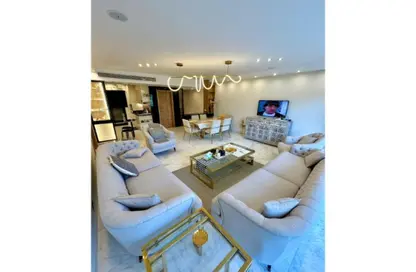 Apartment - 2 Bedrooms - 3 Bathrooms for sale in Lake View Residence - 5th Settlement Compounds - The 5th Settlement - New Cairo City - Cairo