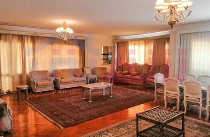 Apartment - 3 Bedrooms - 2 Bathrooms for rent in Abdel Salam Aref St. - Laurent - Hay Sharq - Alexandria