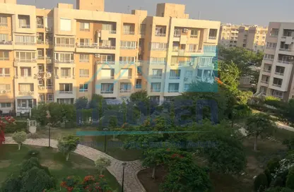 Apartment - 3 Bedrooms - 3 Bathrooms for sale in Madinaty - Cairo