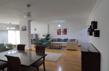 Apartment - 4 Bedrooms - 3 Bathrooms for rent in Sarayat Al Maadi - Hay El Maadi - Cairo