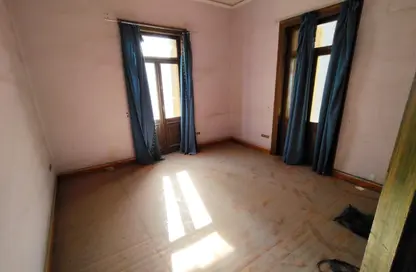Apartment - 3 Bedrooms - 2 Bathrooms for rent in Downtown - Cairo