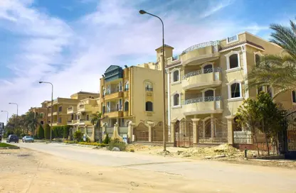 Villa for sale in Street 32 - District 1 - The 5th Settlement - New Cairo City - Cairo
