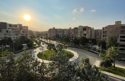 شقة - 4 غرف نوم - 3 حمامات للبيع في پريڤادو - مدينتي - القاهرة