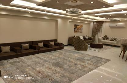 شقة - 3 غرف نوم - 3 حمامات للايجار في شارع جزيرة العرب (المهندس حسن حلمي) - المهندسين - الجيزة
