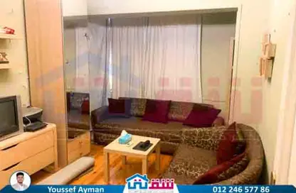 شقة - 3 غرف نوم - 2 حمامات للبيع في فلمنج - حي شرق - الاسكندرية