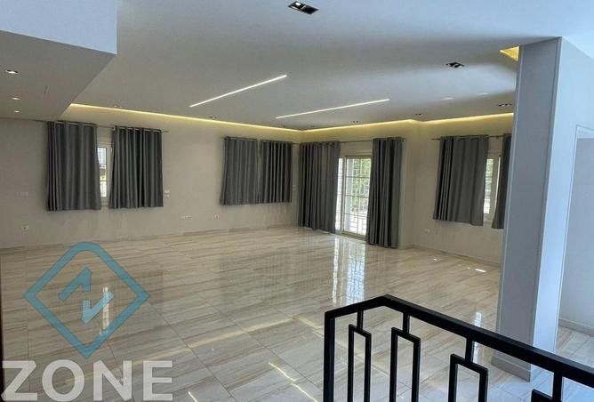 8431184 - Property Main Image