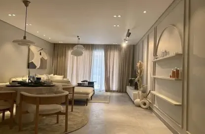 Apartment - 3 Bedrooms - 3 Bathrooms for sale in Royal Meadows - Sheikh Zayed Compounds - Sheikh Zayed City - Giza