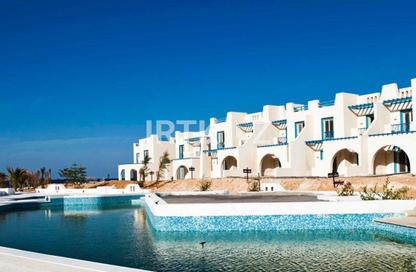 Chalet - 3 Bedrooms - 2 Bathrooms for sale in Mountain View - Ras Al Hekma - North Coast