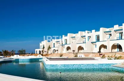 Townhouse - 3 Bedrooms - 5 Bathrooms for sale in Mountain View - Ras Al Hekma - North Coast