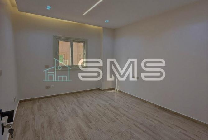 7944604 - Property Image 2