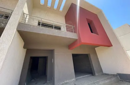 Townhouse - 3 Bedrooms - 3 Bathrooms for sale in Madinaty - Cairo