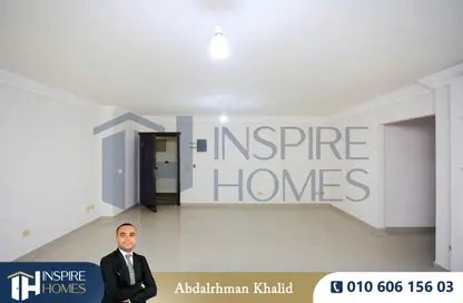 Apartment - 3 Bedrooms - 2 Bathrooms for sale in Stanley - Hay Sharq - Alexandria Apartment - 3 Bedrooms - 2 Bathrooms for sale in Stanley - Hay Sharq - Alexandria
