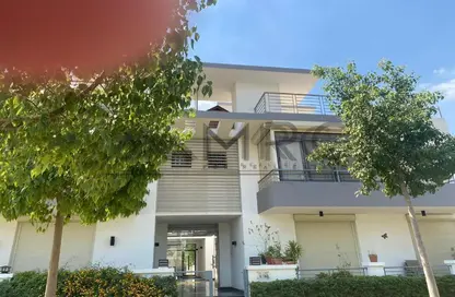 Twin House - 3 Bedrooms - 3 Bathrooms for sale in Tag Sultan - Ring Road - Cairo
