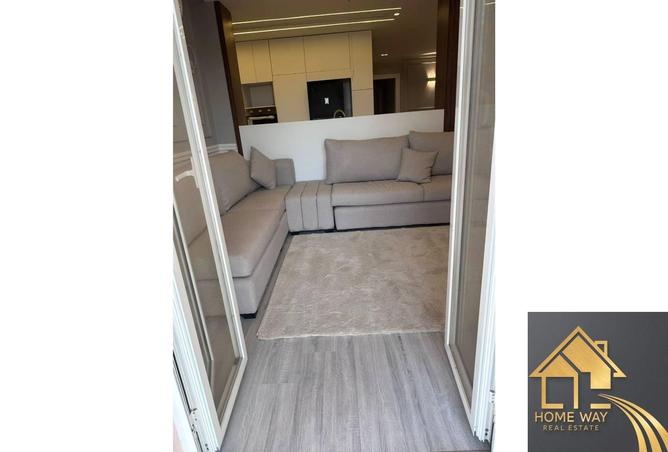 8025542 - Property Image 2