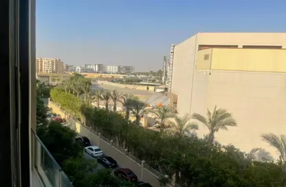 شقة - 2 غرف نوم - 1 حمام للايجار في ذا فيلدج - المستثمرين الجنوبية - مدينة القاهرة الجديدة - القاهرة