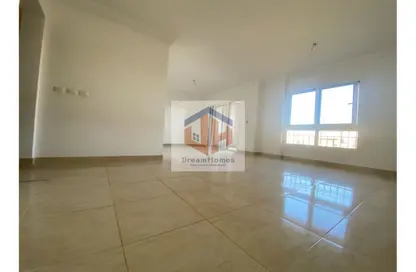 Apartment - 3 Bedrooms - 3 Bathrooms for sale in Madinaty - Cairo Apartment - 3 Bedrooms - 3 Bathrooms for sale in Madinaty - Cairo
