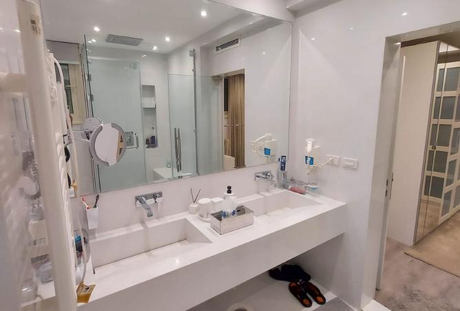 8052111 - Property Image 3