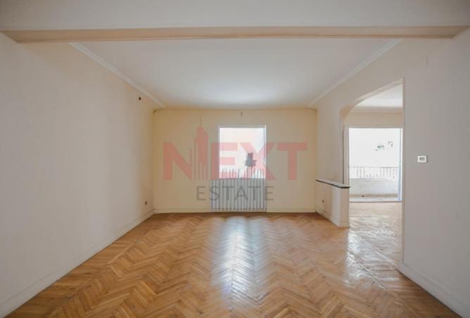8073078 - Property Image 3