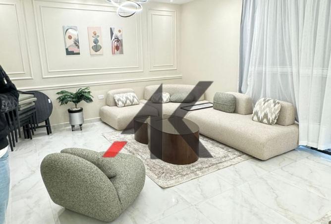 8429345 - Property Image 2