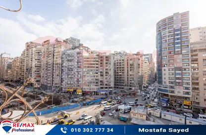 شقة - 3 غرف نوم - 2 حمامات للبيع في شارع محمد نجيب - سيدي بشر - حي اول المنتزة - الاسكندرية