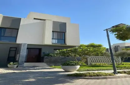 Townhouse - 3 Bedrooms - 3 Bathrooms for sale in Al Burouj Compound - El Shorouk Compounds - Shorouk City - Cairo