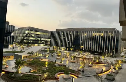 Office Space - Studio - 2 Bathrooms for rent in Eastown - 5th Settlement Compounds - The 5th Settlement - New Cairo City - Cairo