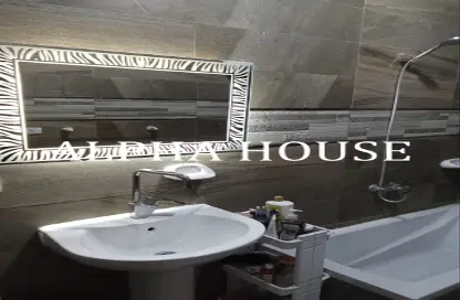 Apartment - 3 Bedrooms - 2 Bathrooms for sale in Qoot Al Qoloob St. - 9th District - Obour City - Qalyubia