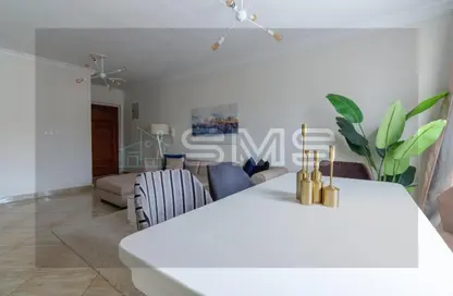 شقة - 2 غرف نوم - 2 حمامات للايجار في حى القرنفل - التجمع الخامس - مدينة القاهرة الجديدة - القاهرة