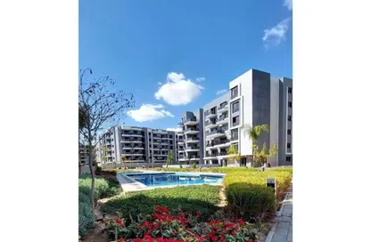 Apartment - 2 Bedrooms - 2 Bathrooms for sale in Sun Capital - Fayoum Desert road - 6 October City - Giza