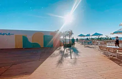 شاليه - 3 غرف نوم - 2 حمامات للبيع في چون - راس الحكمة - الساحل الشمالي