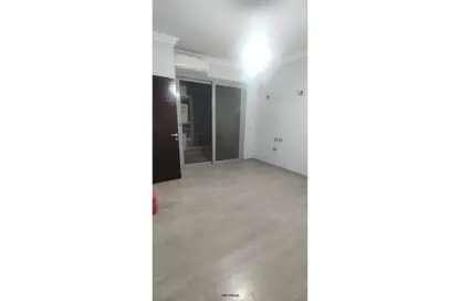 دوبلكس - 3 غرف نوم - 3 حمامات للبيع في كمبوند فيلدج جاردن القطامية - كمبوندات التجمع الخامس - التجمع الخامس - مدينة القاهرة الجديدة - القاهرة