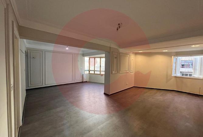 8142135 - Property Image 2