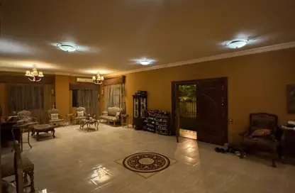 Apartment - 3 Bedrooms - 3 Bathrooms for sale in Doctor Samira Moussa St. - 5th District - Obour City - Qalyubia