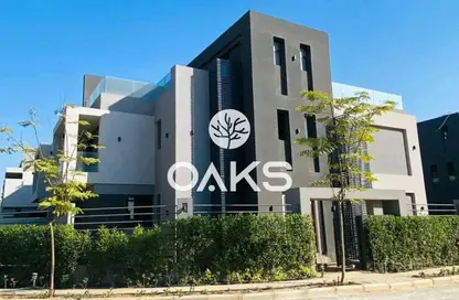 Villa - 4 Bedrooms - 4 Bathrooms for sale in El Patio Town - 5th Settlement Compounds - The 5th Settlement - New Cairo City - Cairo