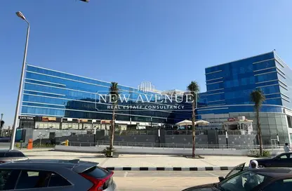 Office Space - Studio - 2 Bathrooms for sale in Trivium Square - North Teseen St. - The 5th Settlement - New Cairo City - Cairo