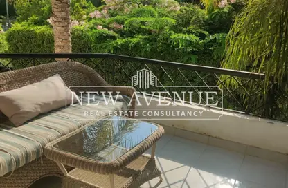 فيلا - 4 غرف نوم - 3 حمامات للبيع في شارع يوسف السباعي - الرحاب المرحلة الأولى - الرحاب - مدينة القاهرة الجديدة - القاهرة