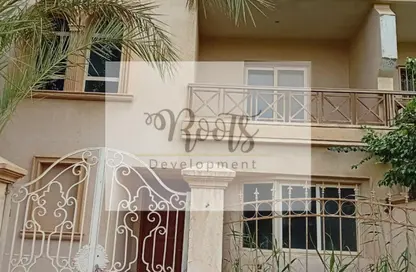 منزل مزدوج - 4 غرف نوم - 4 حمامات للبيع في شارع 10 - جرينز - الحي السادس - الشيخ زايد - الجيزة