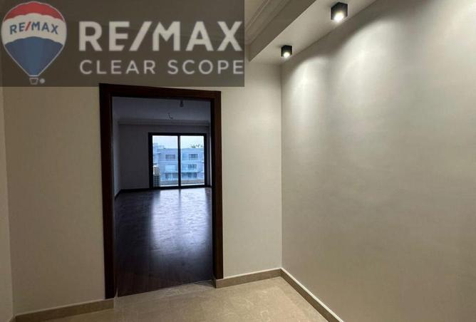 8243958 - Property Image 3