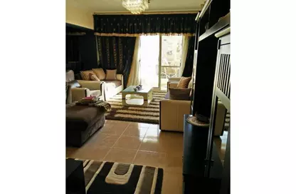 Apartment - 2 Bedrooms - 3 Bathrooms for sale in Hadayek Al Mohandessin - 4th District - Sheikh Zayed City - Giza