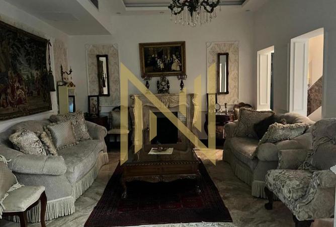 7825903 - Property Image 2