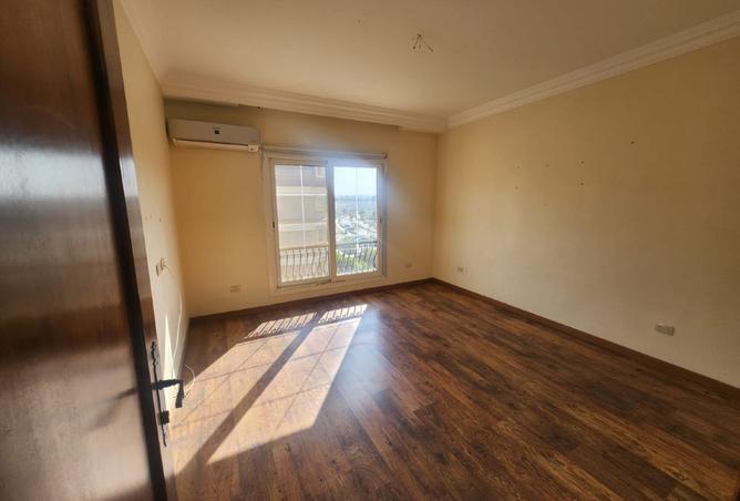 8366122 - Property Image 3