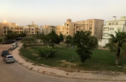 Apartment - 3 Bedrooms - 2 Bathrooms for rent in 7th District - Sheikh Zayed City - Giza