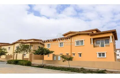 Townhouse - 4 Bedrooms - 3 Bathrooms for sale in Hyde Park - 5th Settlement Compounds - The 5th Settlement - New Cairo City - Cairo