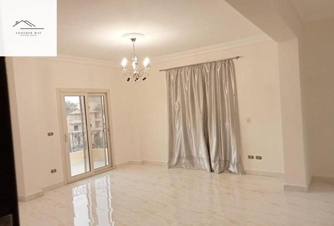 8561942 - Property Image 2