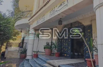 Apartment - 3 Bedrooms - 2 Bathrooms for rent in 1st Settlement Post office St. - The 1st Settlement - New Cairo City - Cairo