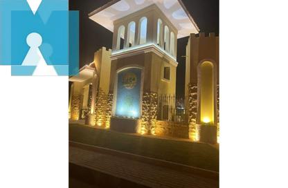 Apartment - 3 Bedrooms - 2 Bathrooms for sale in Hadayek Al Mohandessin - 4th District - Sheikh Zayed City - Giza