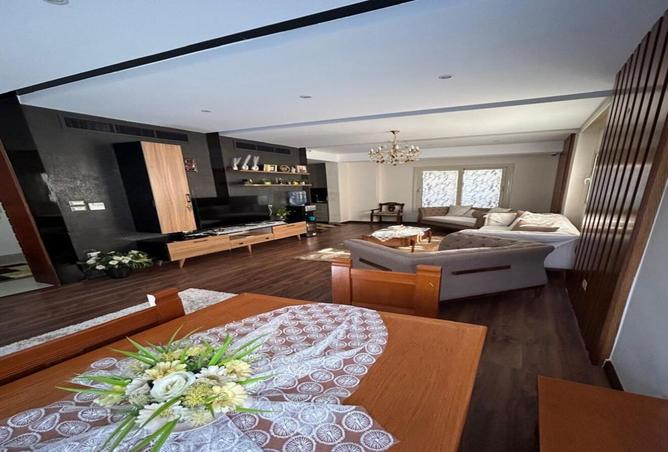 8176919 - Property Main Image