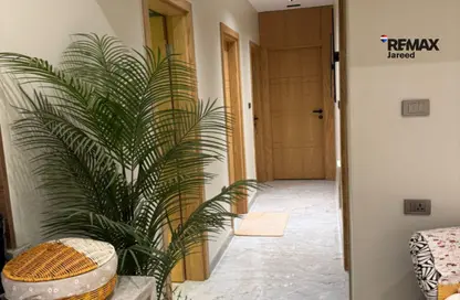 Apartment - 3 Bedrooms - 2 Bathrooms for sale in Mountain View iCity October - 6 October Compounds - 6 October City - Giza