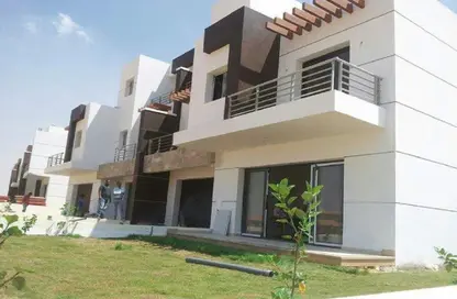 Townhouse - 4 Bedrooms - 4 Bathrooms for sale in Hyde Park - 5th Settlement Compounds - The 5th Settlement - New Cairo City - Cairo