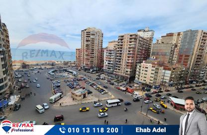 شقة - 3 غرف نوم - 2 حمامات للبيع في شارع محمد نجيب - سيدي بشر - حي اول المنتزة - الاسكندرية